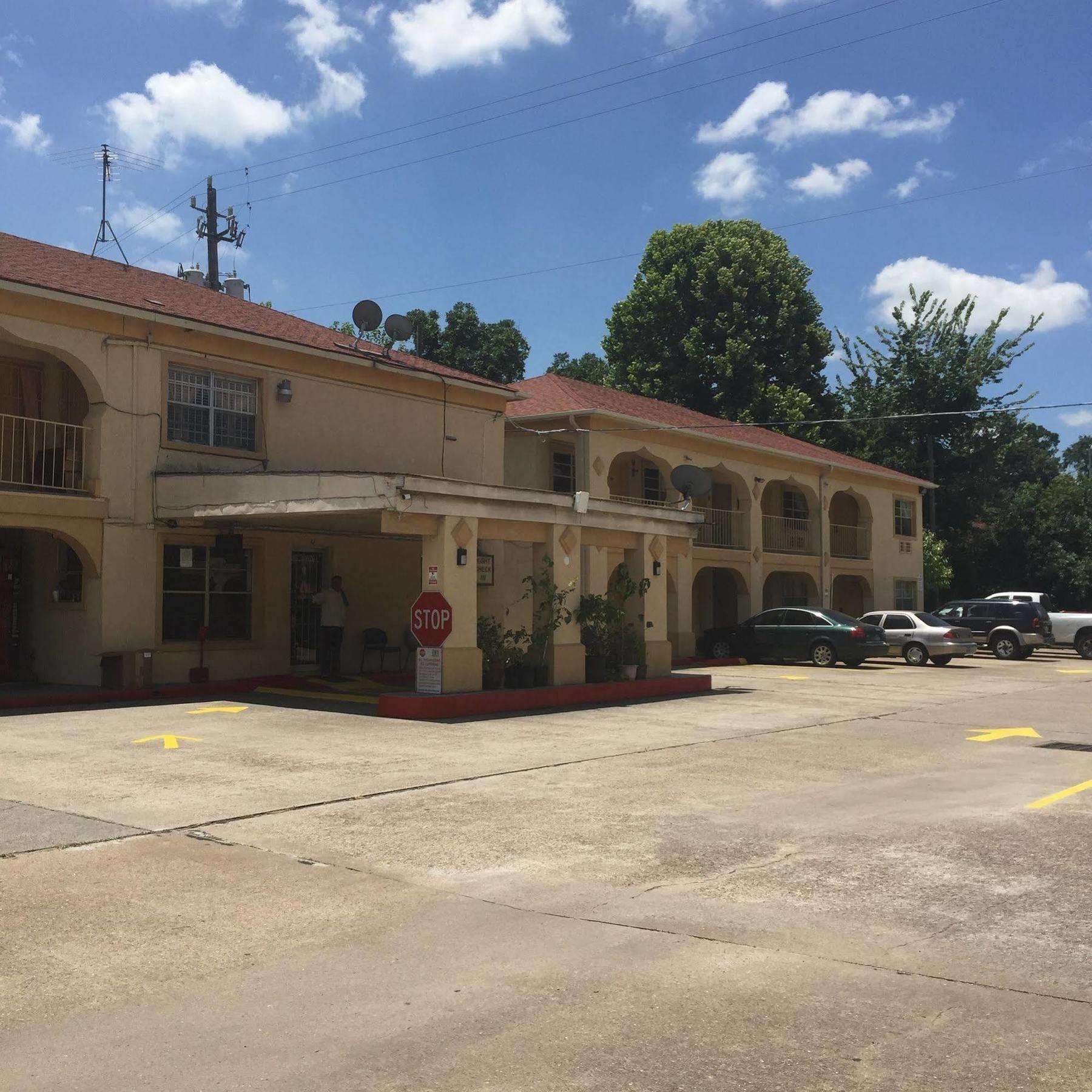 Guest Inn And Suites Houston Extérieur photo